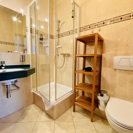 Doppelzimmer Rondell, Direkt Am Alten Strom *